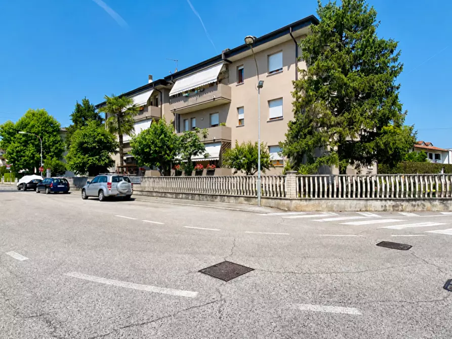 Immagine 38 di Appartamento in vendita  in Via Elmas a Caldogno