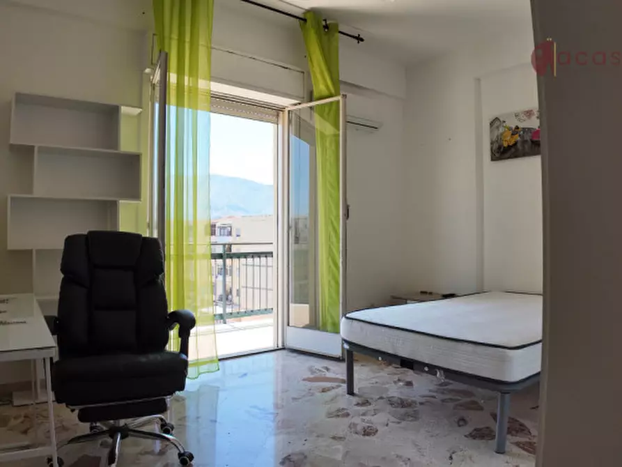 Immagine 2 di Camera in affitto  in Via Elia Crisafulli 15 a Palermo