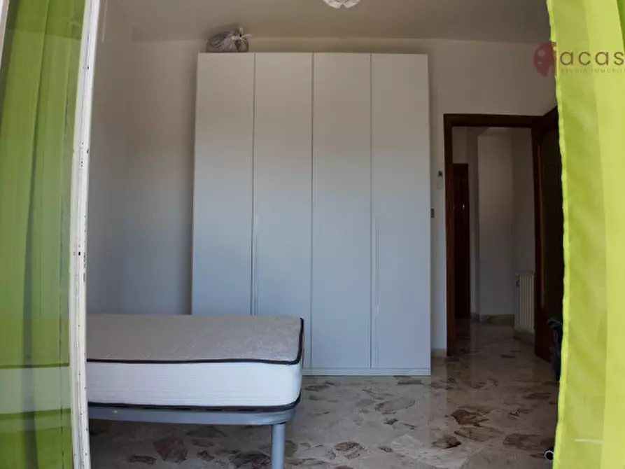 Immagine 9 di Camera in affitto  in Via Elia Crisafulli 15 a Palermo
