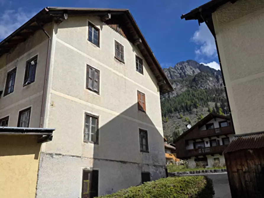 Immagine 7 di Villetta a schiera in vendita  in Borgata Lerpa 26 a Sappada