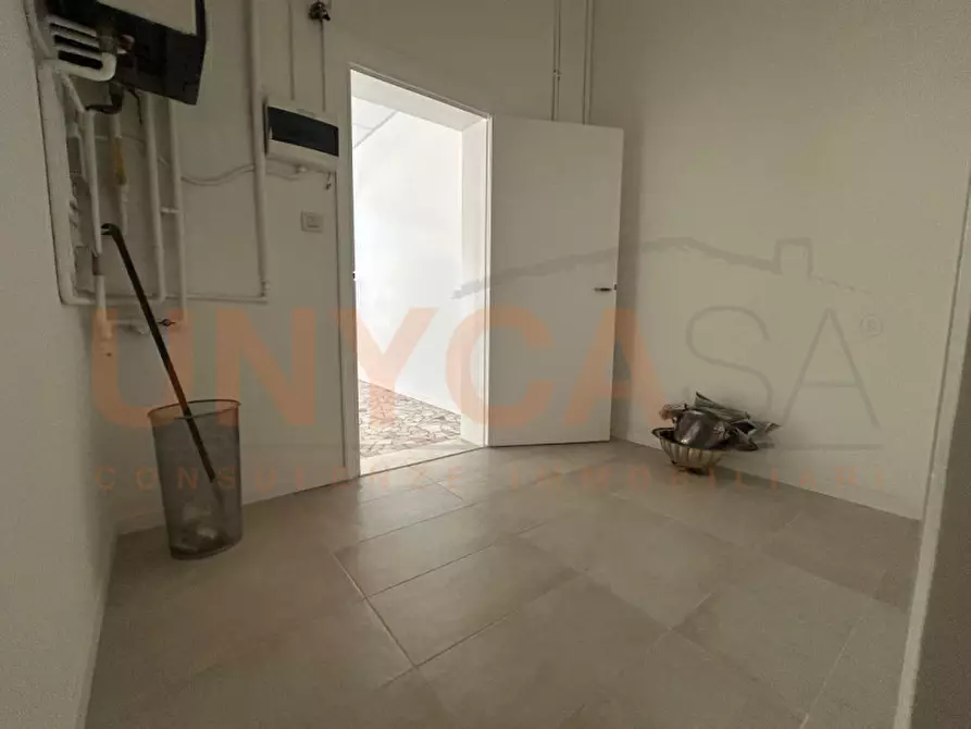 Immagine 4 di Negozio in vendita  in Via Luigi Lagrange a Padova