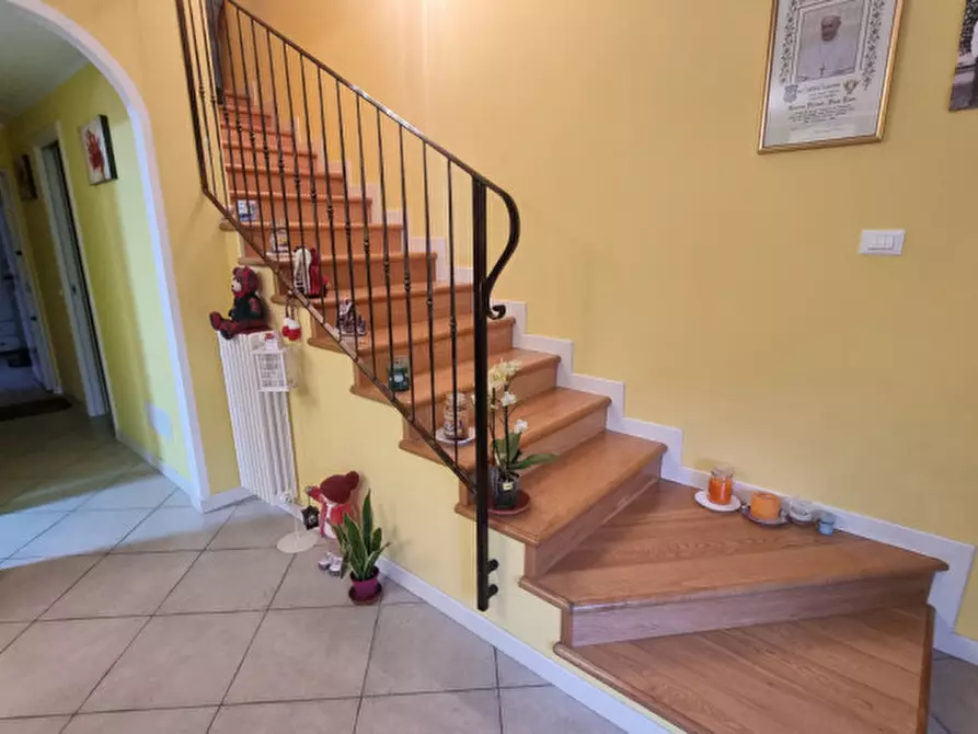 Immagine 8 di Casa quadrifamiliare in vendita  a Teolo