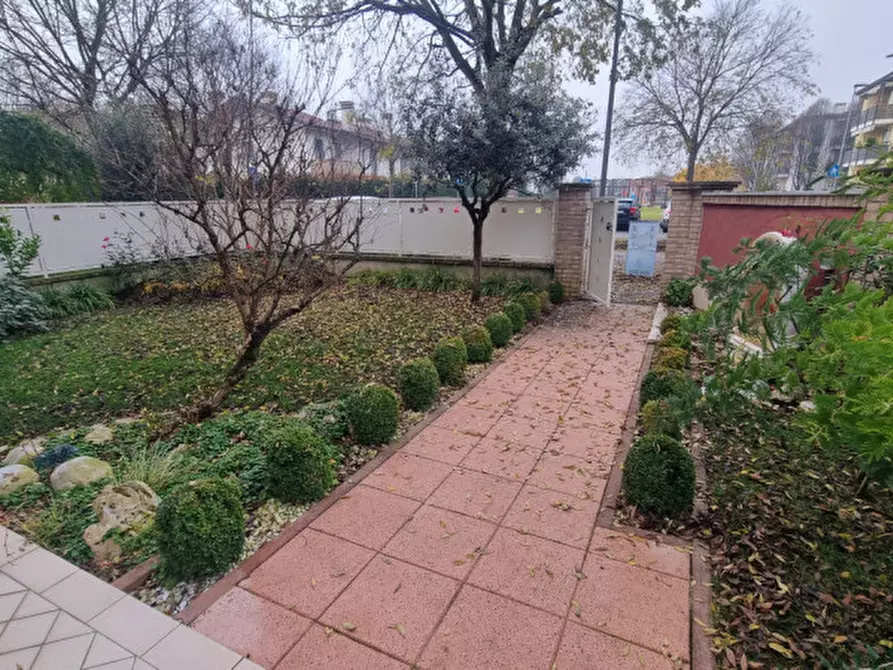 Immagine 16 di Casa quadrifamiliare in vendita  a Teolo