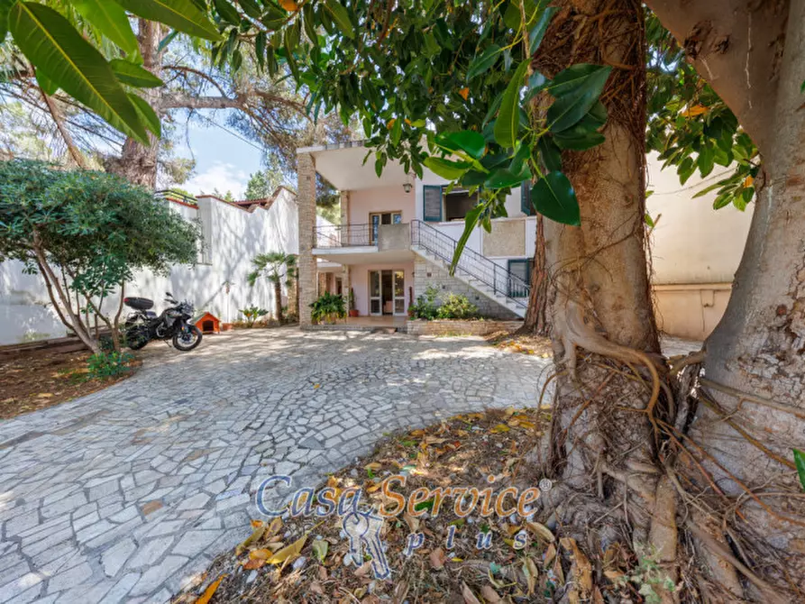 Immagine 47 di Casa bifamiliare in vendita  in Via San Simone a Sannicola