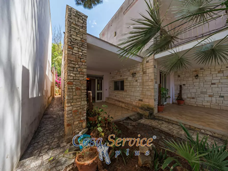 Immagine 55 di Casa bifamiliare in vendita  in Via San Simone a Sannicola