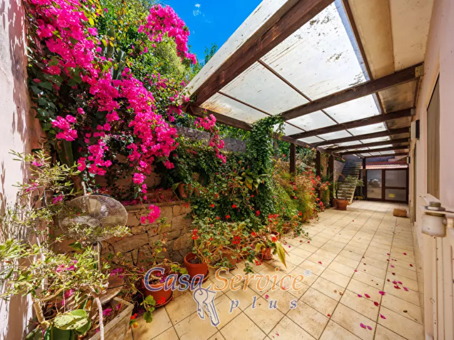 Immagine 56 di Casa bifamiliare in vendita  in Via San Simone a Sannicola