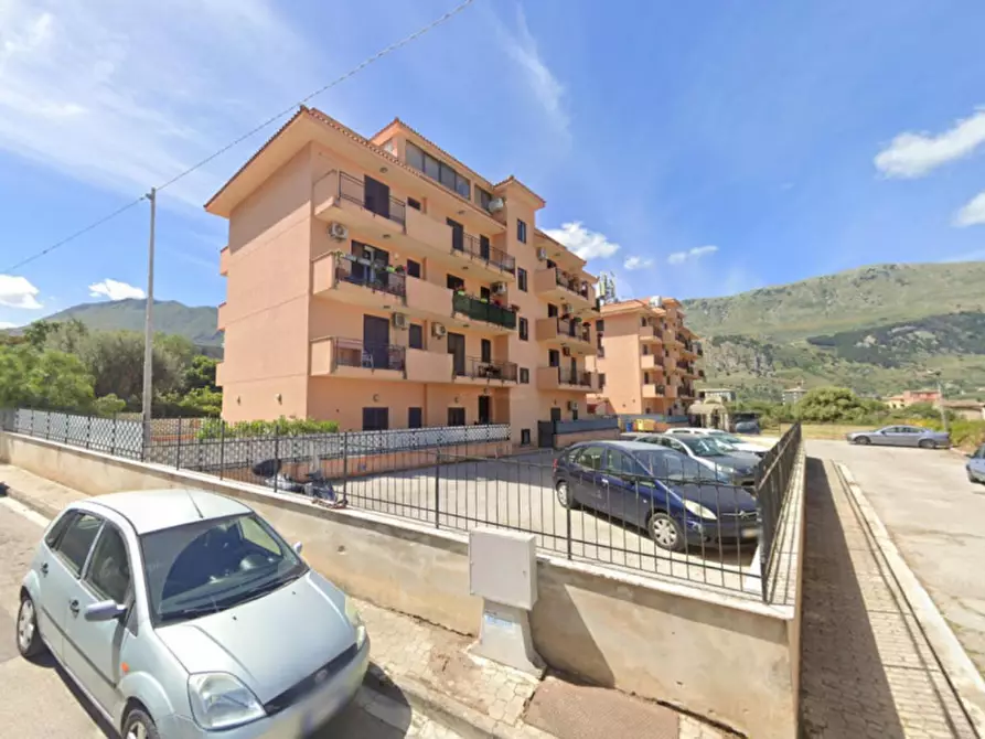 Immagine 2 di Cantina in vendita  in Via Bergamo, 5, 90044 Carini PA, Italia a Carini