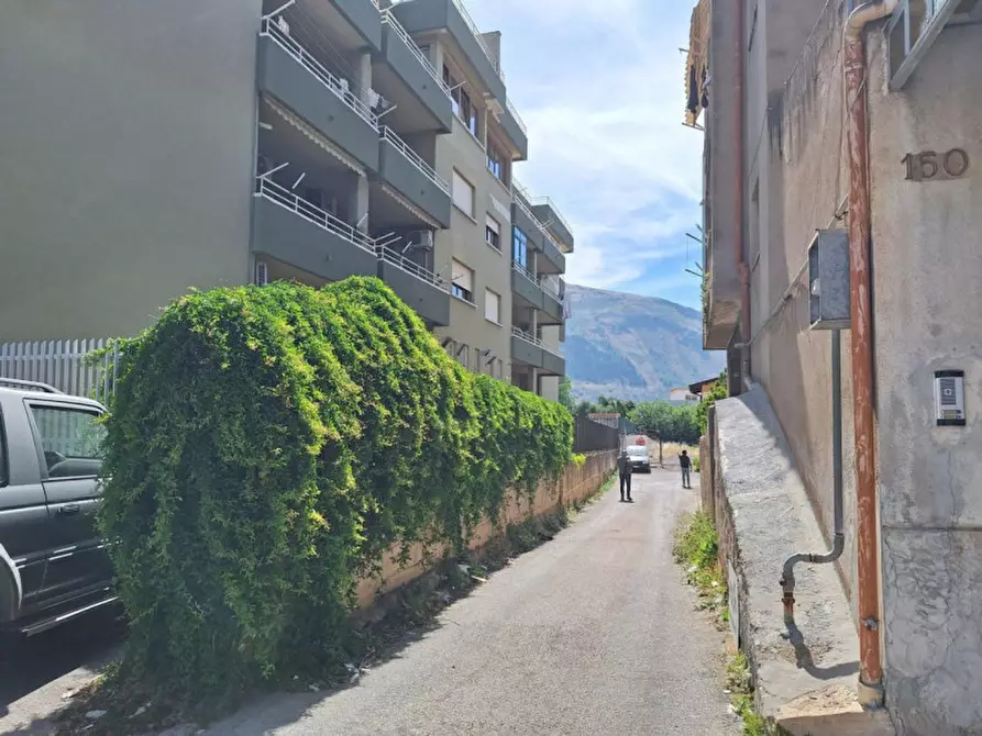 Immagine 4 di Terreno in vendita  in Via Ravenna, 2, 90044 Carini PA, Italia a Carini
