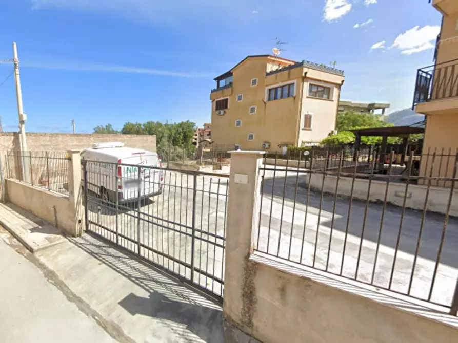 Immagine 1 di Posto auto in vendita  in Via Bergamo, 5, 90044 Carini PA, Italia a Carini