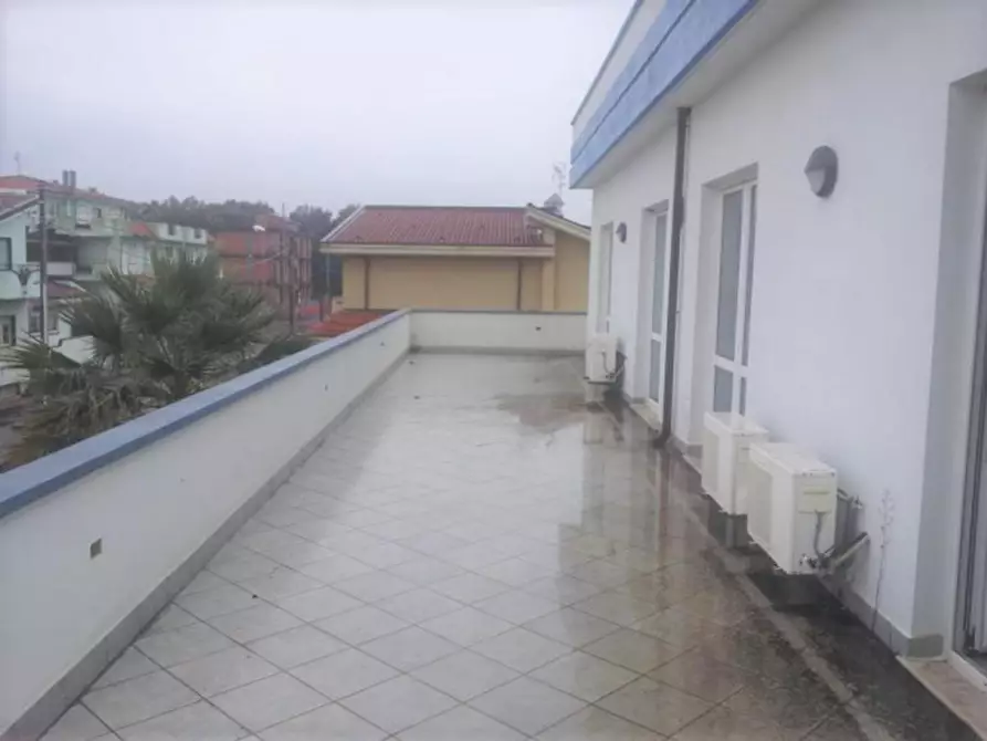 Immagine 5 di Appartamento in vendita  in Via Mercadante, N. 8/A a San Ferdinando