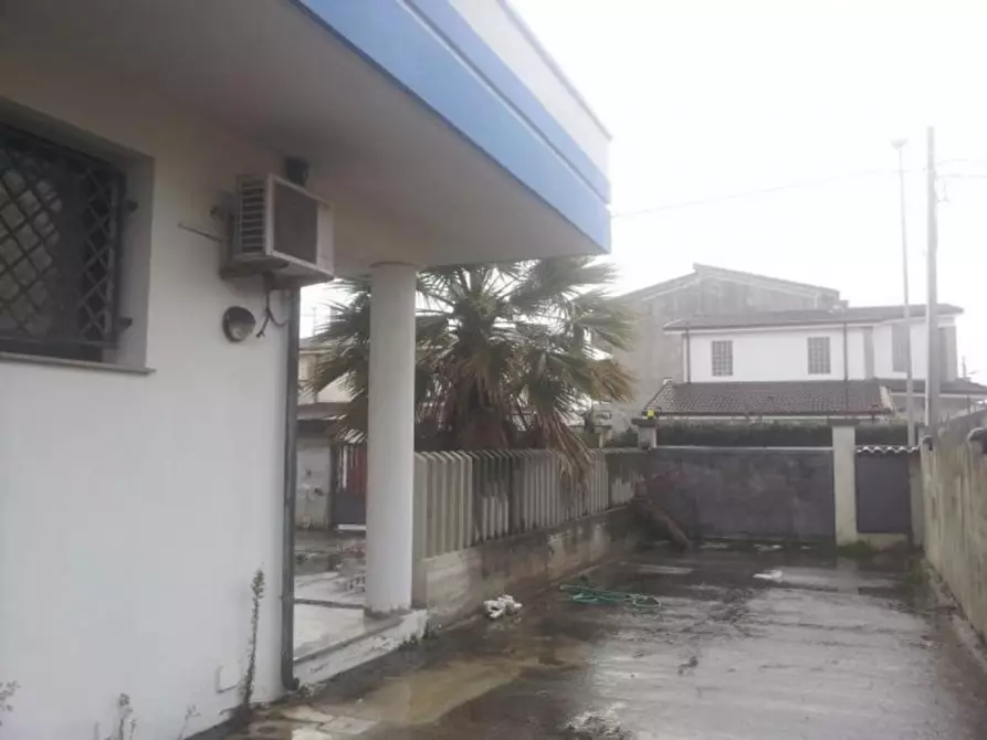 Immagine 7 di Appartamento in vendita  in Via Mercadante, N. 8/A a San Ferdinando