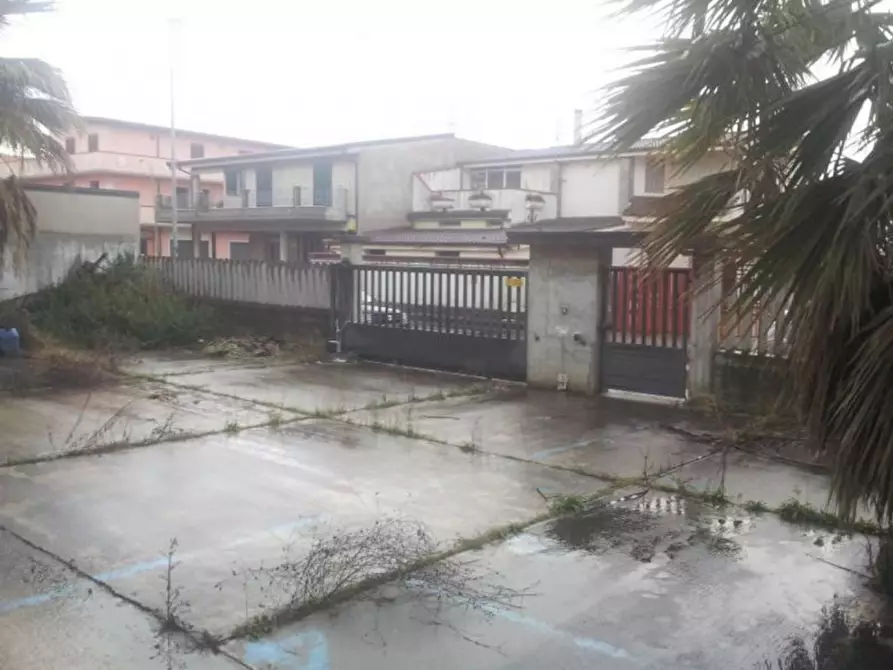 Immagine 11 di Appartamento in vendita  in Via Mercadante, N. 8/A a San Ferdinando
