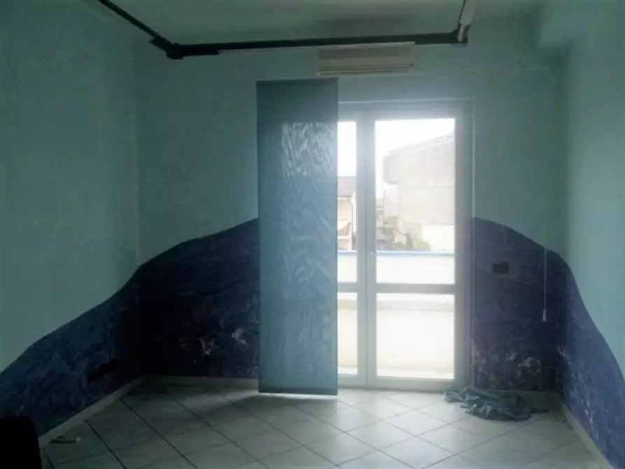 Immagine 24 di Appartamento in vendita  in Via Mercadante, N. 8/A a San Ferdinando