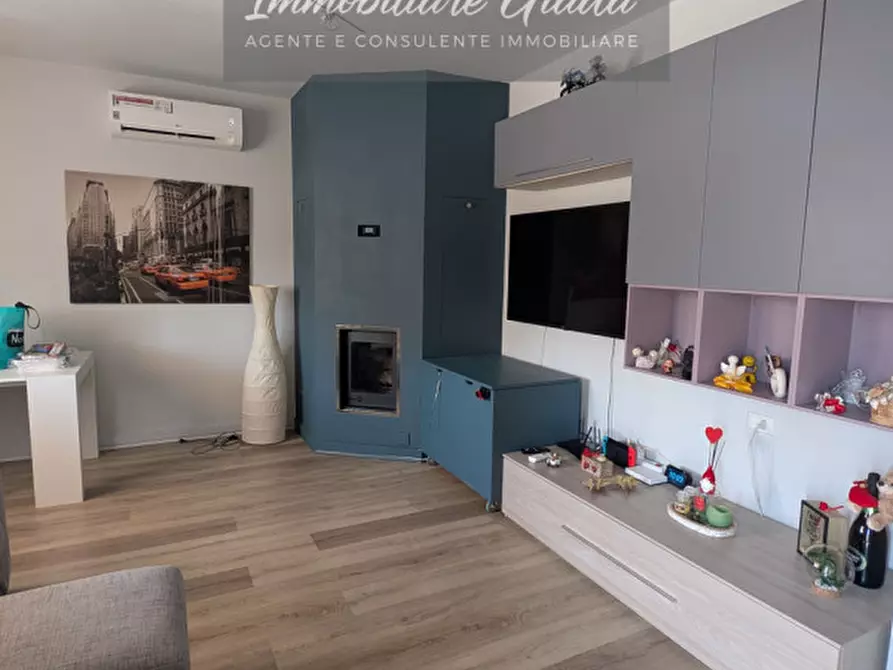 Immagine 4 di Casa indipendente in vendita  a Vittorio Veneto