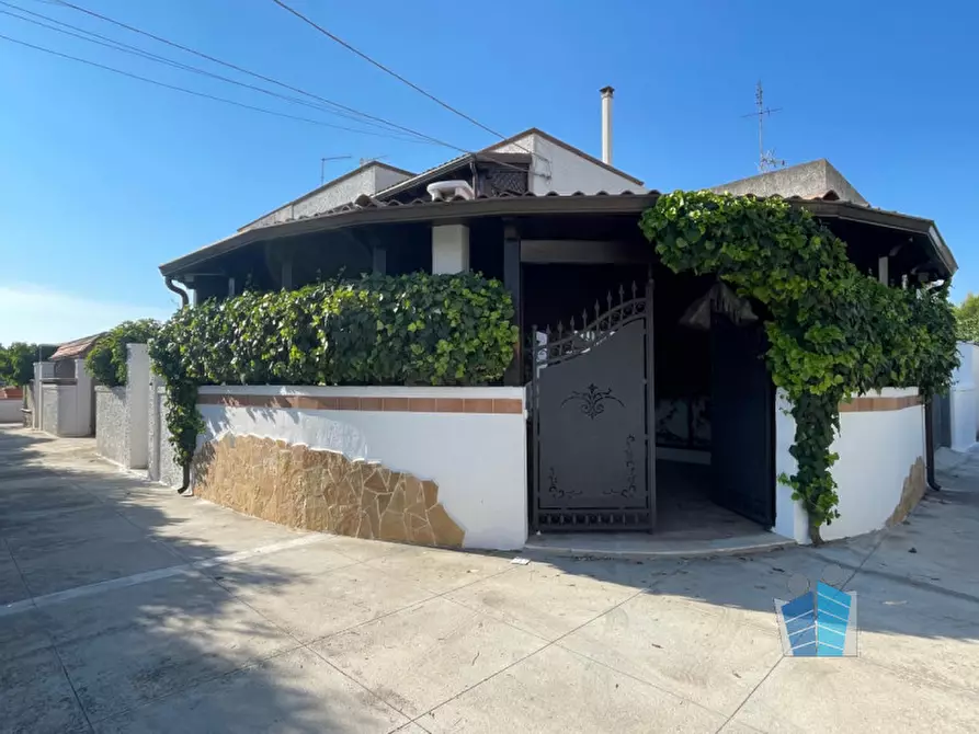 Immagine 1 di Casa bifamiliare in vendita  in via orione a Gallipoli