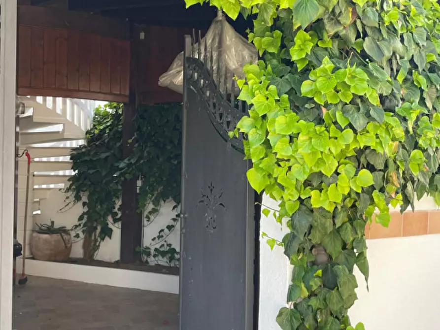 Immagine 6 di Casa bifamiliare in vendita  in via orione a Gallipoli
