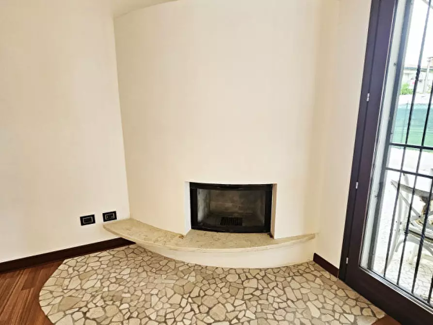 Immagine 5 di Villa in vendita  a Noventa Padovana