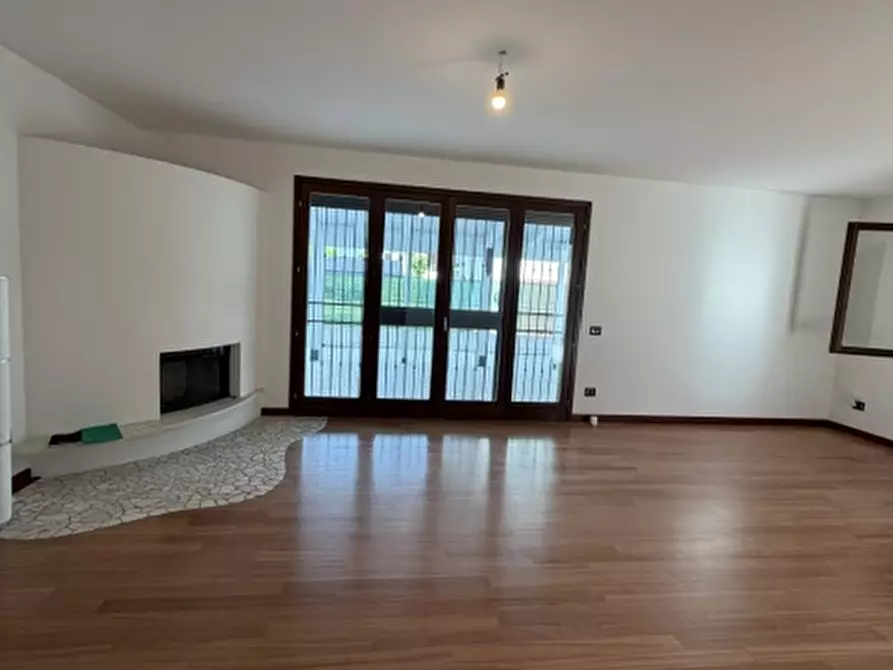 Immagine 10 di Villa in vendita  a Noventa Padovana