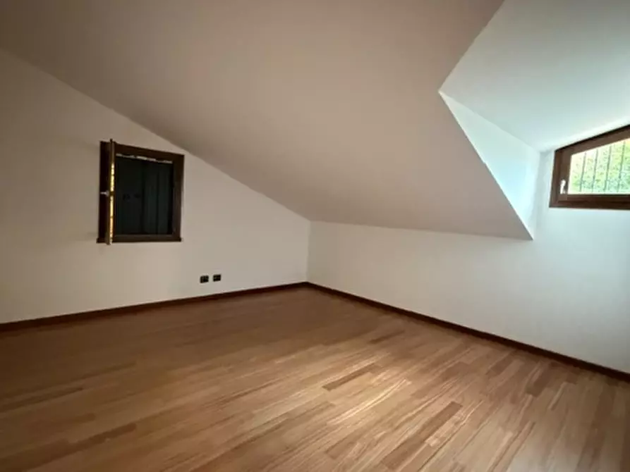 Immagine 23 di Villa in vendita  a Noventa Padovana