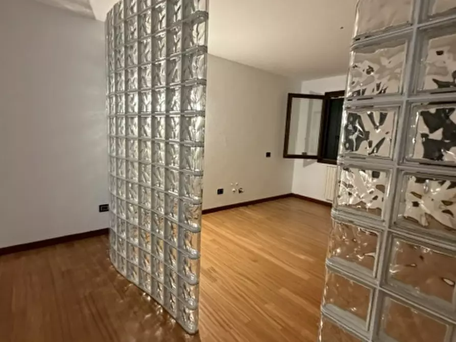 Immagine 26 di Villa in vendita  a Noventa Padovana