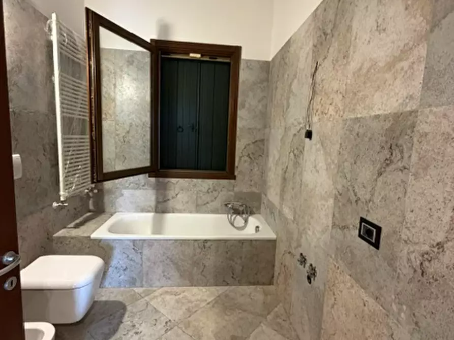 Immagine 35 di Villa in vendita  a Noventa Padovana