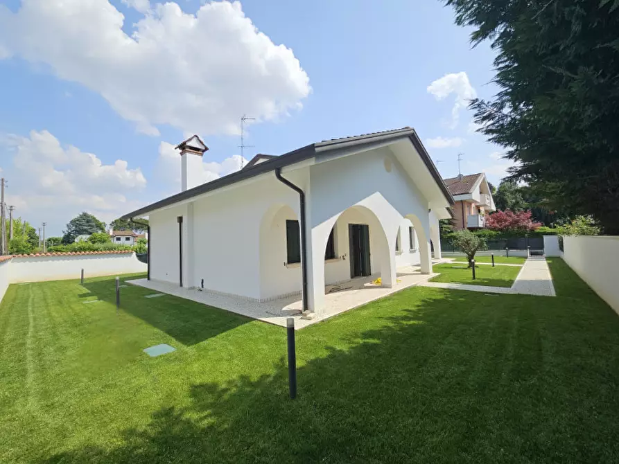 Immagine 42 di Villa in vendita  a Noventa Padovana