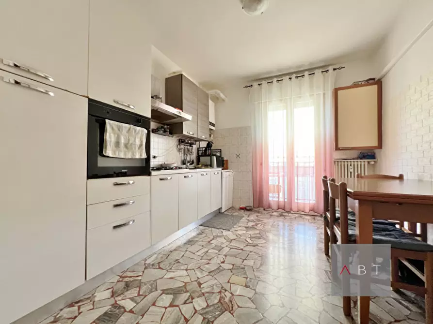 Immagine 4 di Appartamento in vendita  a Padova
