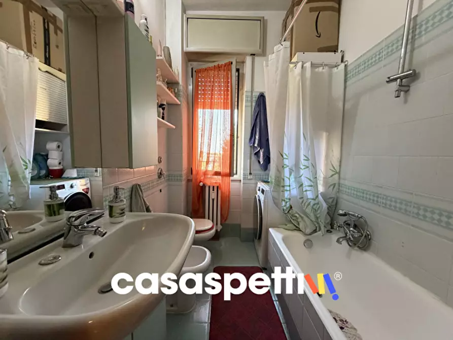 Immagine 15 di Appartamento in vendita  in Via Cristoforo Colombo n. 11 a Casarile