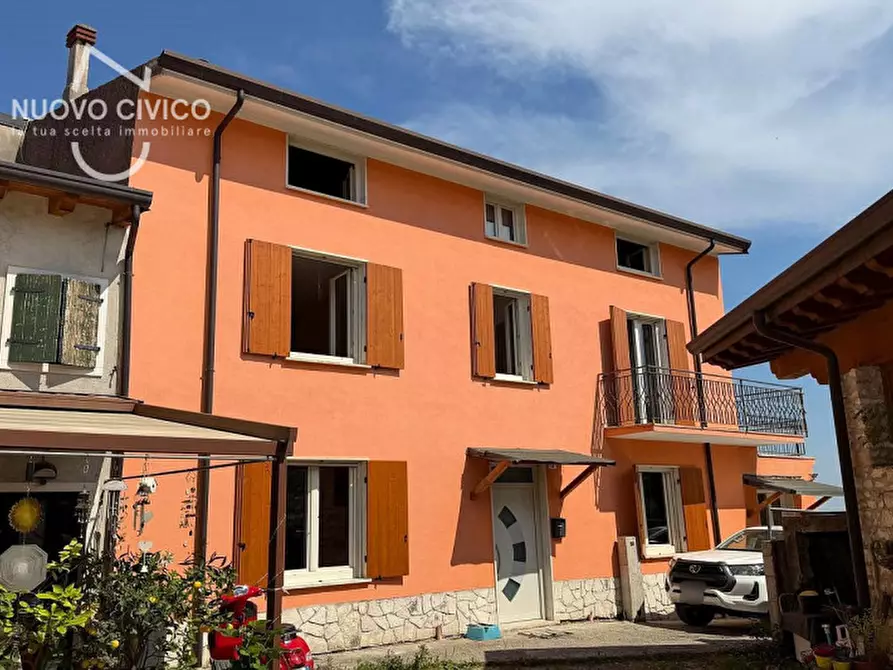 Immagine 3 di Villetta a schiera in vendita  in Via Moruri 14 a Verona