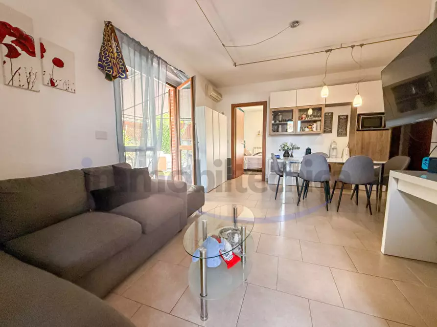 Immagine 4 di Appartamento in vendita  in Viale Santa Margherita a Arezzo