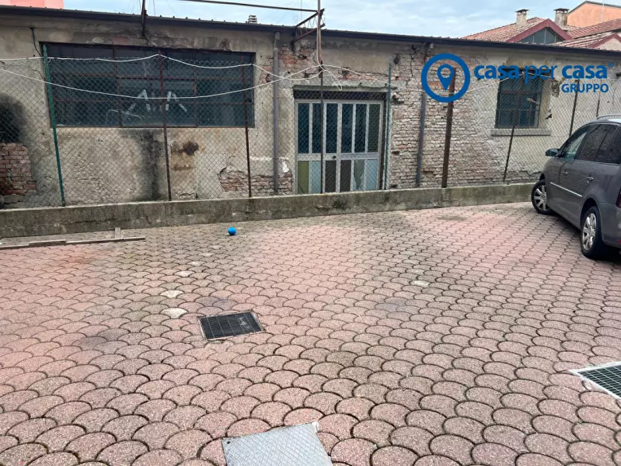 Immagine 11 di Appartamento in affitto  in Via Francesco Bocchi 17 a Adria
