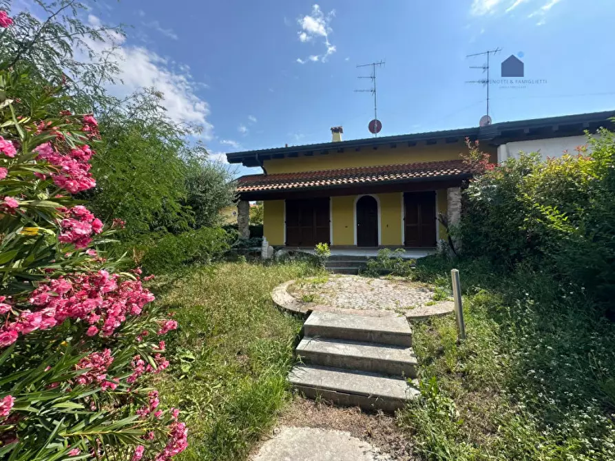 Immagine 7 di Villa in vendita  in Via Ghidina a Sirmione