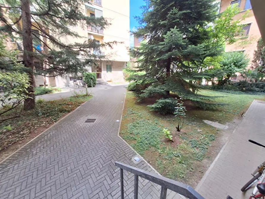 Immagine 26 di Appartamento in affitto  in Viale Gaetano Moreali a Modena