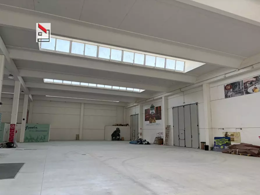 Immagine 4 di Capannone industriale in vendita  in Via Case Nuove a Acqualagna