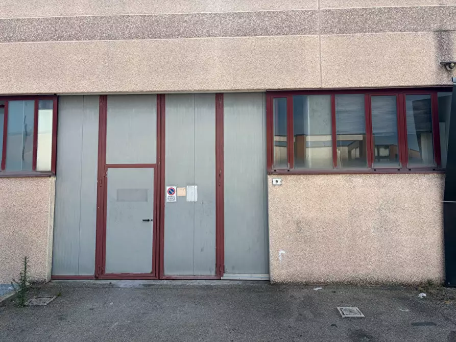 Immagine 9 di Negozio in affitto  in Via Londra 20 a Sassuolo