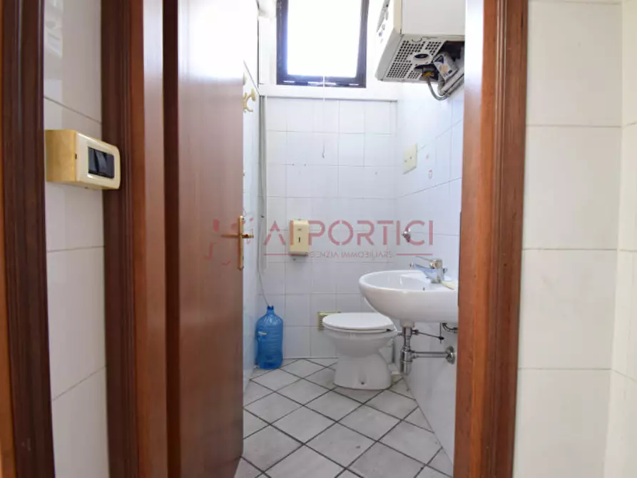 Immagine 13 di Ufficio in affitto  in Via Crociata a Piove Di Sacco