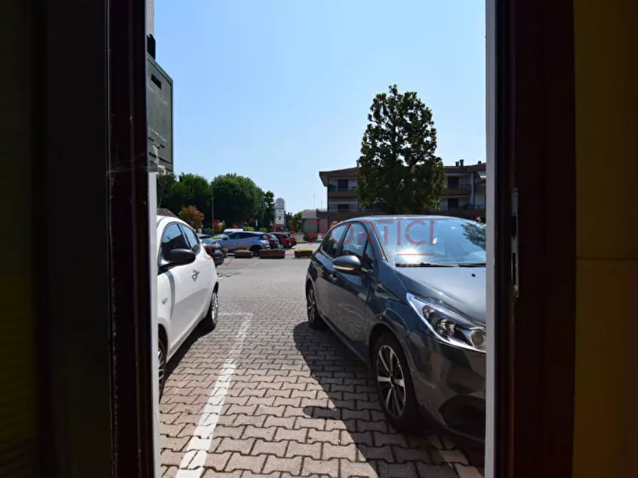 Immagine 14 di Ufficio in affitto  in Via Crociata a Piove Di Sacco