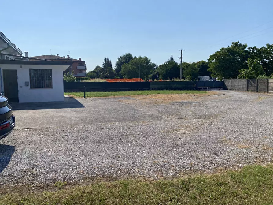 Immagine 16 di Capannone industriale in vendita  a Brugine