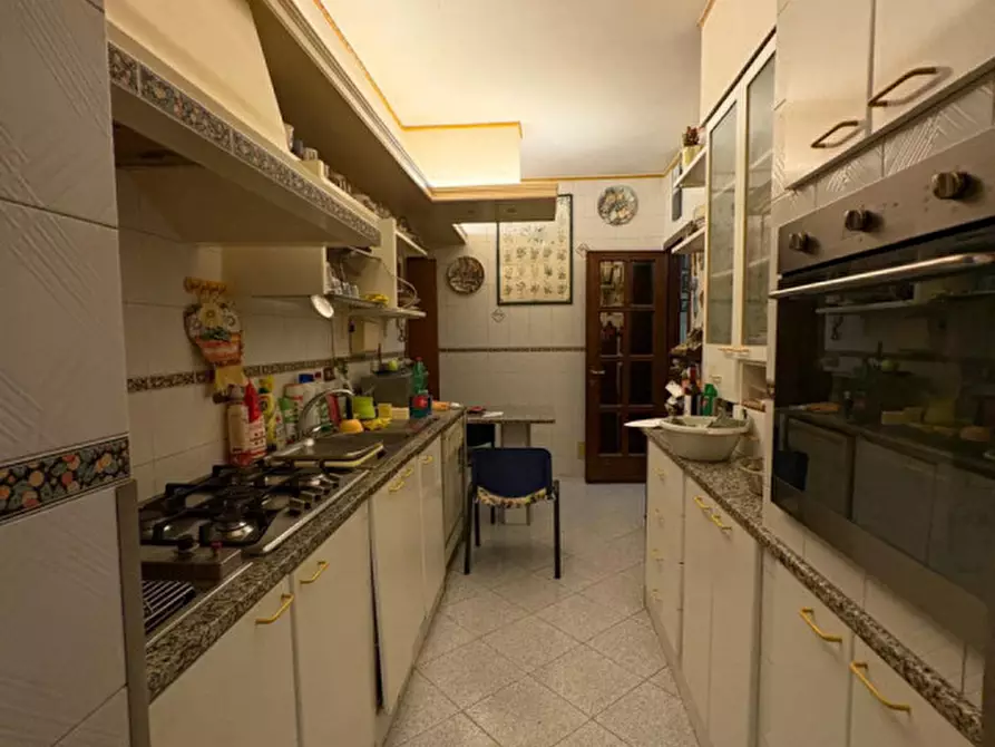 Immagine 14 di Appartamento in vendita  in Via dei Carpegna a Roma