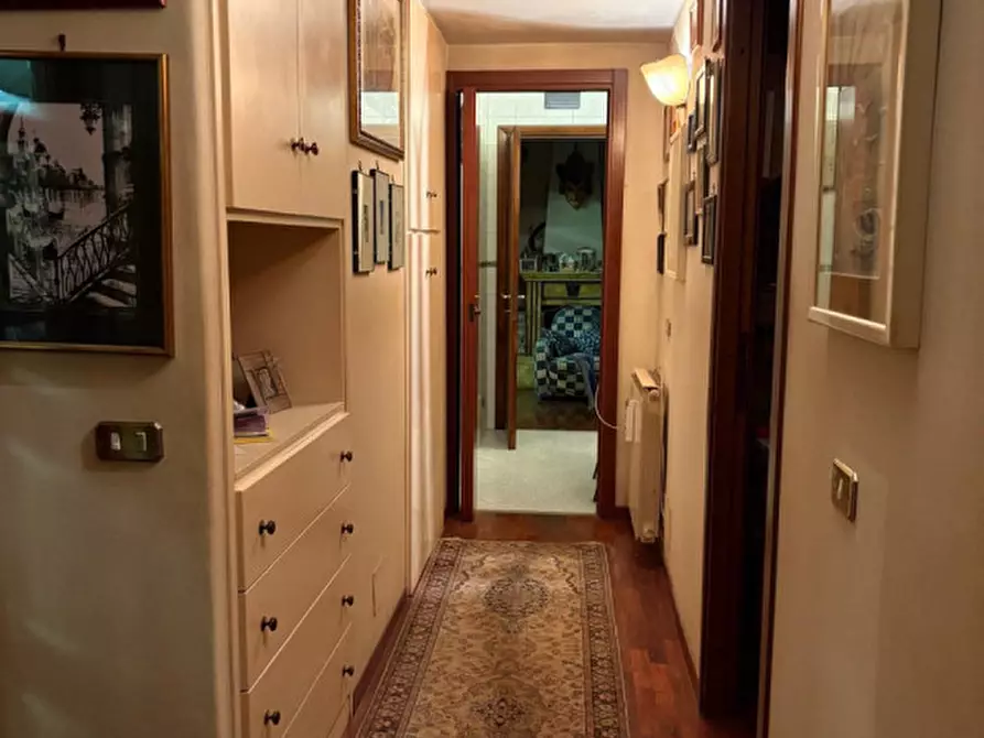 Immagine 36 di Appartamento in vendita  in Via dei Carpegna a Roma