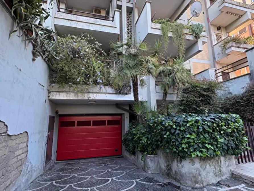Immagine 53 di Appartamento in vendita  in Via dei Carpegna a Roma