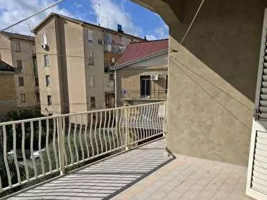 Immagine 13 di Appartamento in vendita  in Via Martin Luther King snc - 94012 Barrafranca (EN) a Barrafranca
