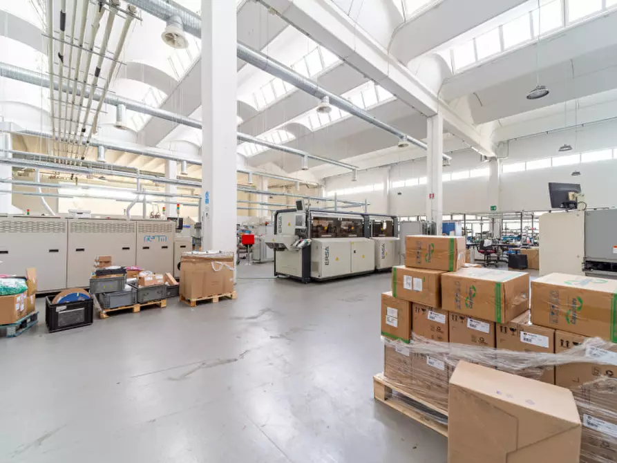 Immagine 15 di Capannone industriale in vendita  in Via Emilio Lepido a Parma