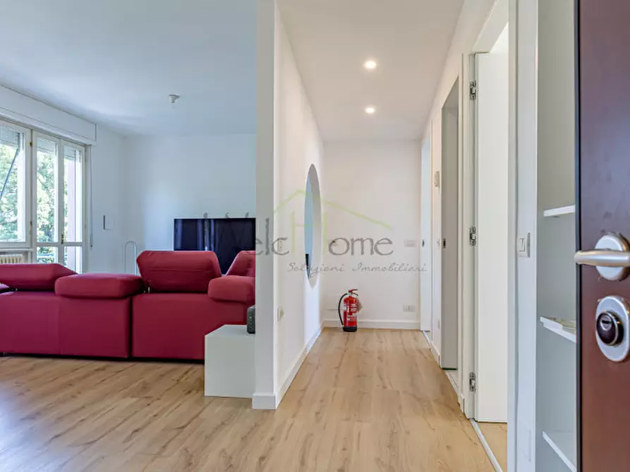 Immagine 2 di Appartamento in vendita  a Cantù