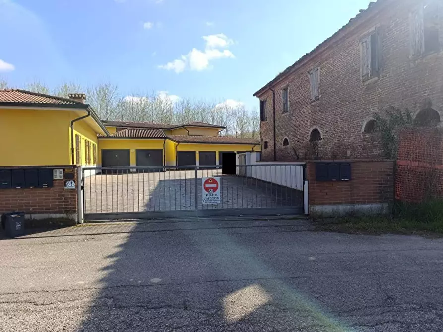 Immagine 2 di Appartamento in vendita  in Via Confine, 8, 46030 Correggioverde MN, Italia - 46030 Dosolo (MN) a Dosolo