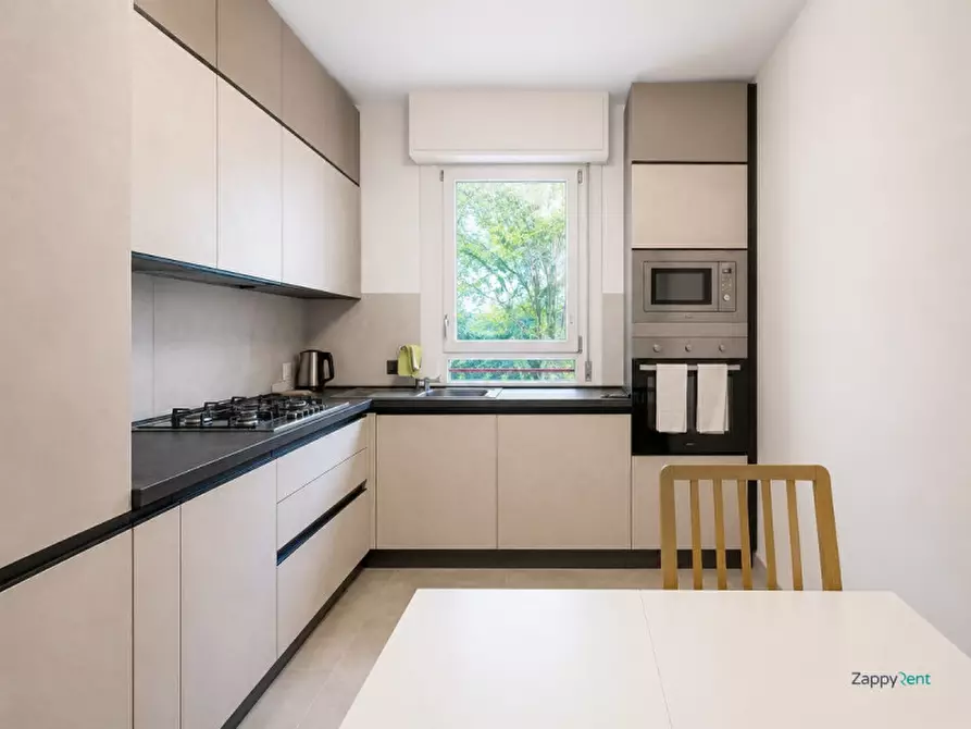 Immagine 3 di Appartamento in vendita  in Via Pompeo Marchesi, 13 a Milano