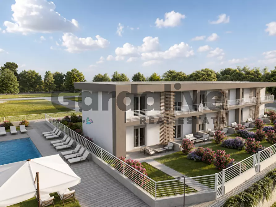Immagine 1 di Villetta a schiera in vendita  in Via Posteghe a Manerba Del Garda