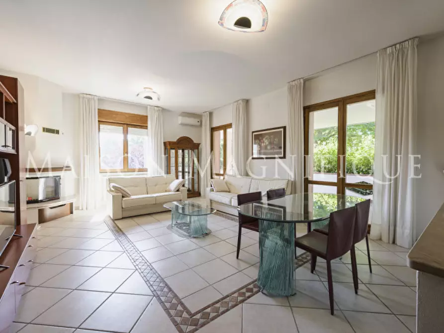 Immagine 10 di Villa in vendita  in Via Pomposa a Lagosanto