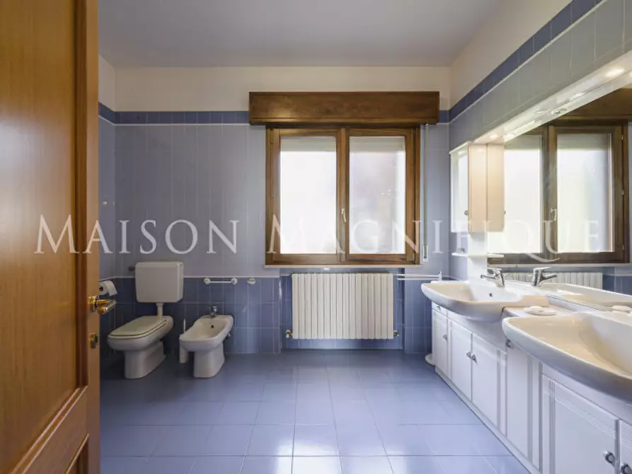 Immagine 30 di Villa in vendita  in Via Pomposa a Lagosanto