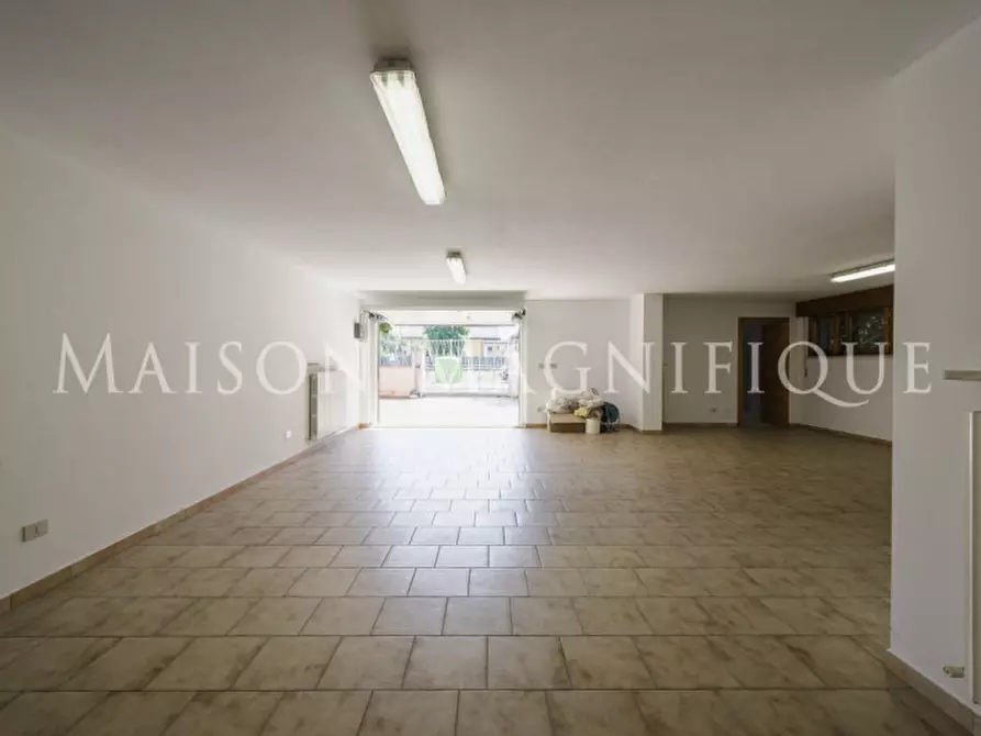 Immagine 45 di Villa in vendita  in Via Pomposa a Lagosanto